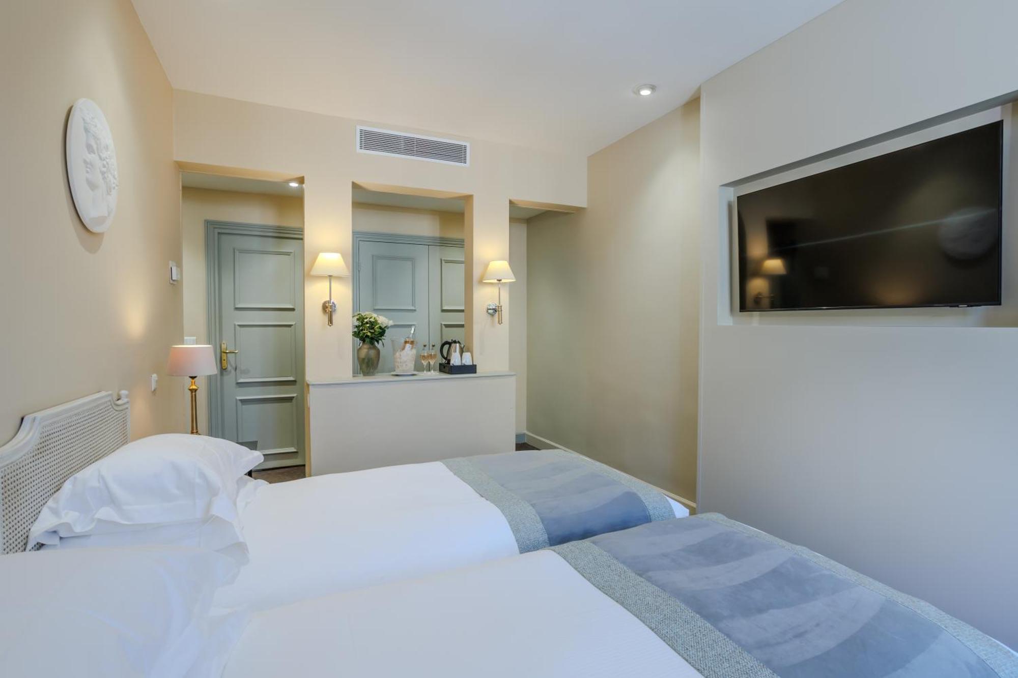 Hotel Le Cavendish Cannes Exterior foto