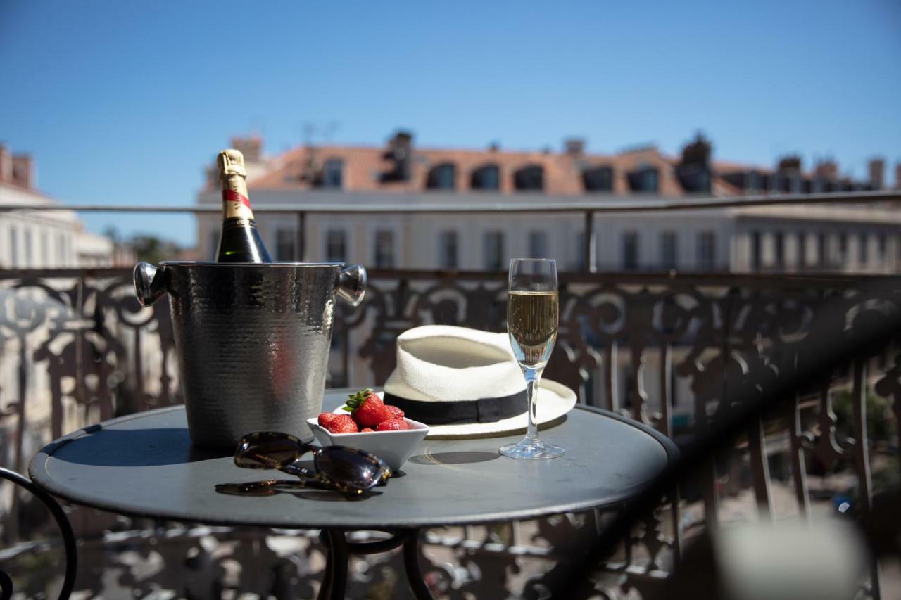 Hotel Le Cavendish Cannes Exterior foto
